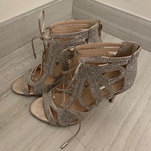 INC Raydin2 lace up heels